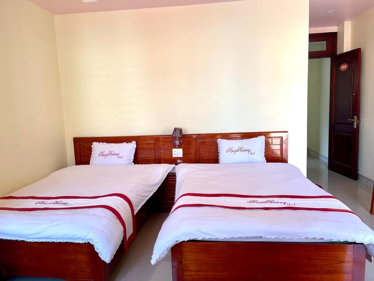 Huy Hoang Hotel Донґван Екстер'єр фото